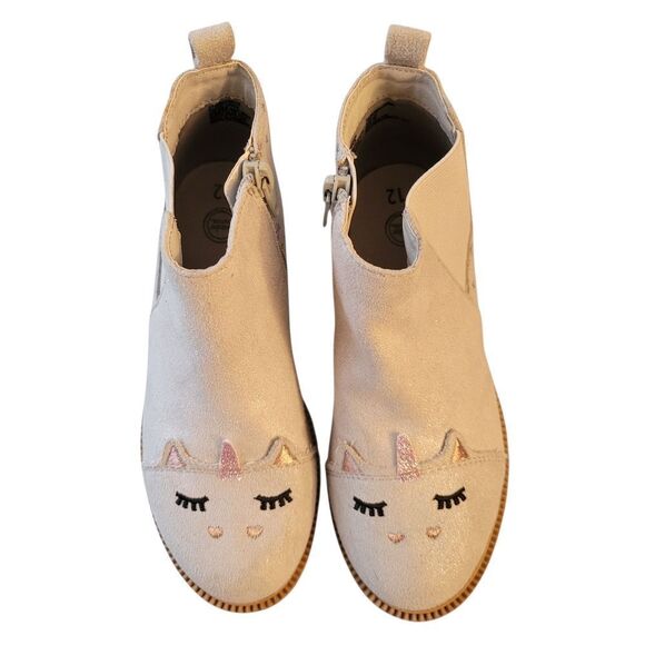 Wonder Nation Cream Chelsea Boots with Whimsical Face Design - Picture 1 of 9